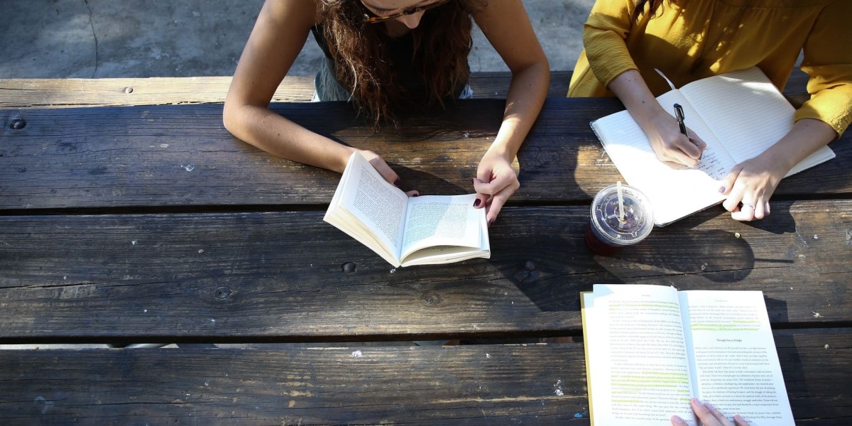 What Are the Best Biology Research Paper Topics for Students?