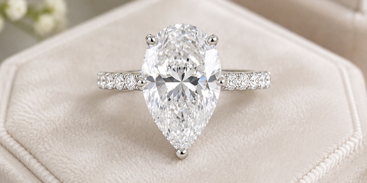 Why Pear Shaped Diamond Rings Continue to Dominate Jewelry Trends