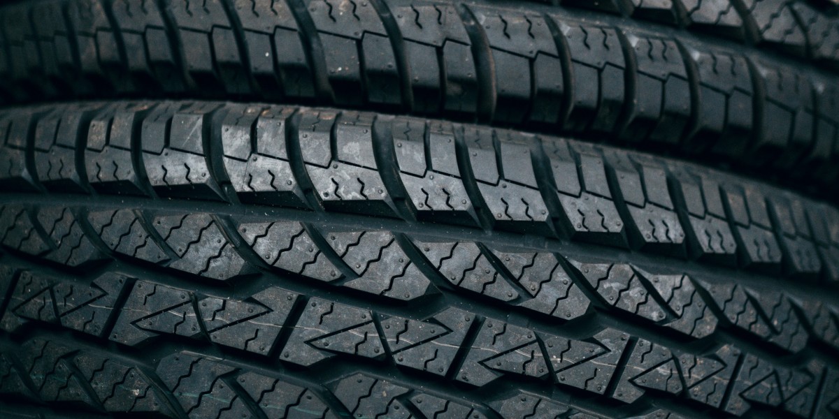 Best Tire Shop Dubai for Premium Tyres & Expert Car Services