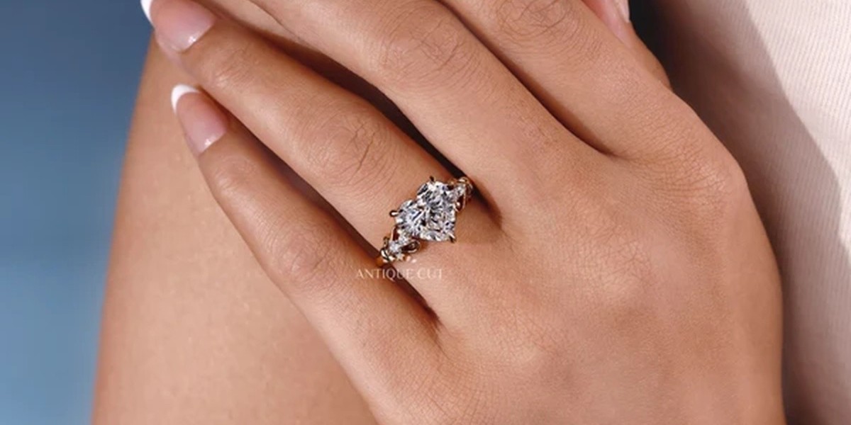 How Heart-Shaped Engagement Rings Reflect Personal Style