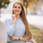 Eva Esther Profile Picture