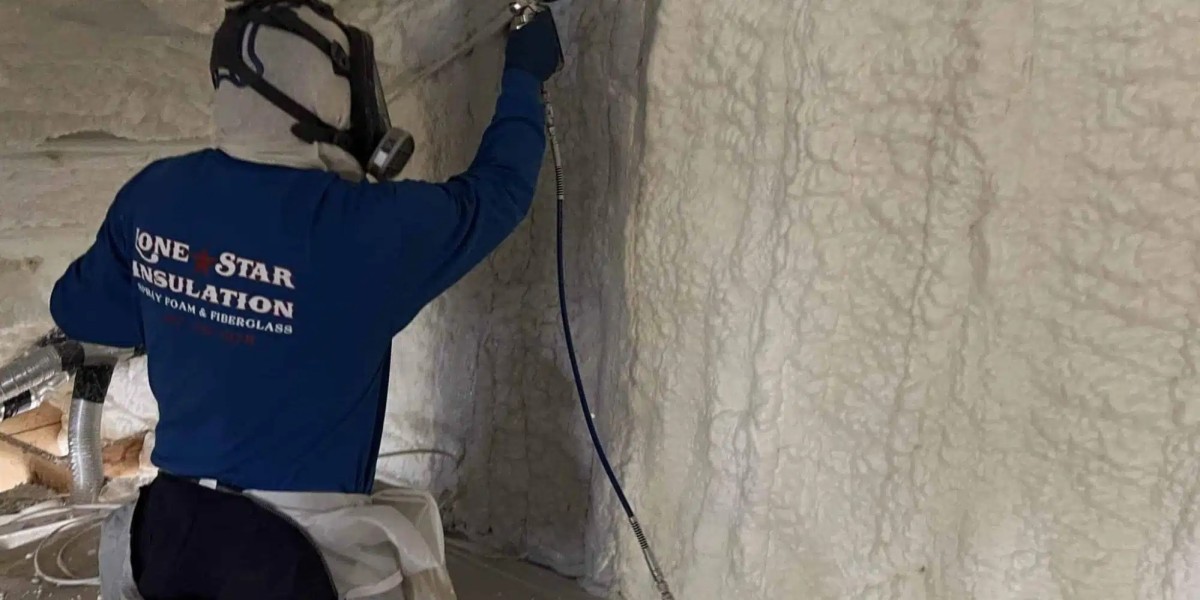 What Are the Benefits of Spray Foam Insulation in Fort Worth TX?