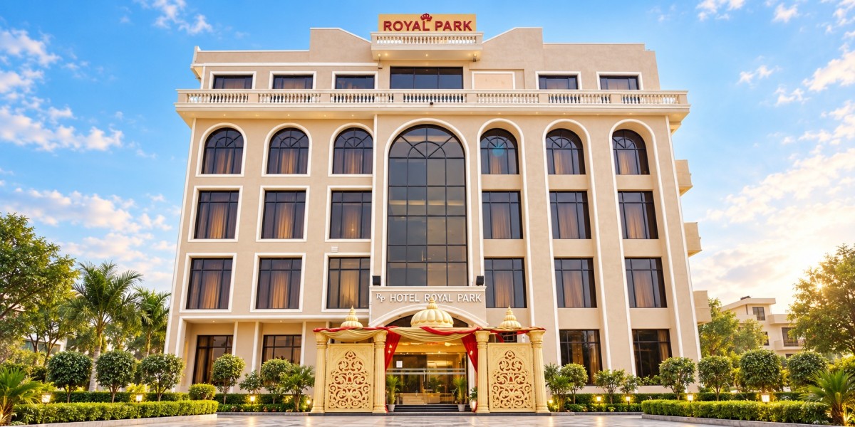 Hotel Royal Park: A Comfortable Stay in Indirapuram