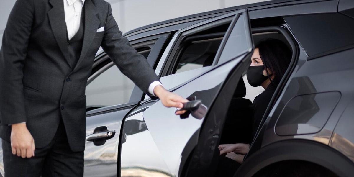Why Travelers Choose Black Car Service for Comfortable Philadelphia Airport Rides
