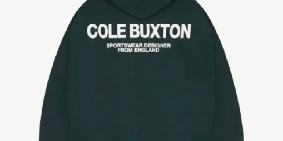 Cole Buxton in 2026: How British Athletic Fashion Is Influencing Everyday Style