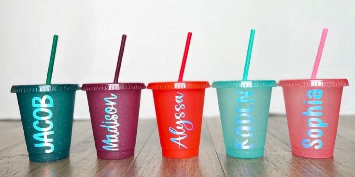 Custom Cold Cups: A Simple Guide For Better Drink Service
